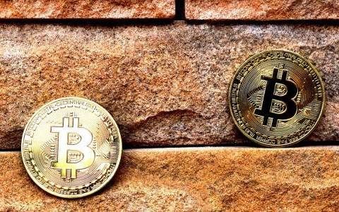 比特币挖矿机是什么?比特币挖矿机如何选择?