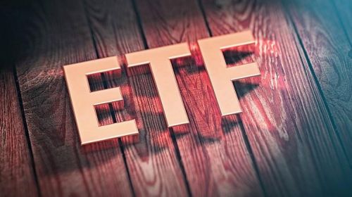 CryptoQuant敲响警钟：现货比特币ETF批准可能引发跌至32,000美元